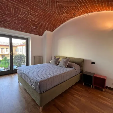 Apartment September Dimora Di Lusso In Centro Storico Novara