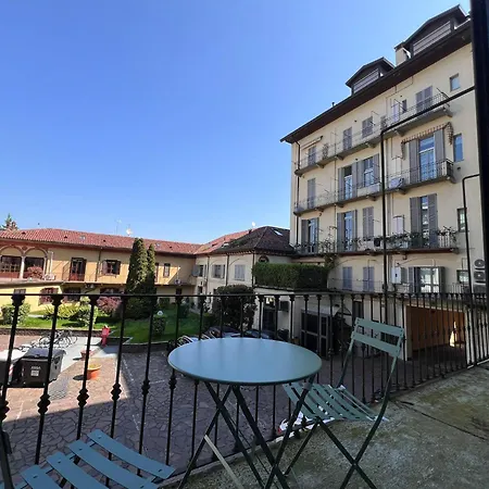 Apartment September Dimora Di Lusso In Centro Storico Novara